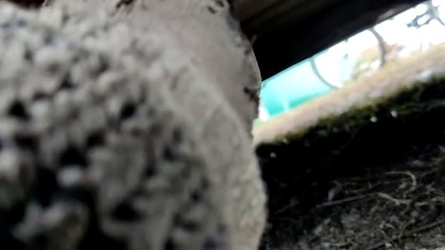 Как быстро заделать дыру в полу автомобиля без сварки.Самостоятельный ремонт днища кузова. смотреть онлайн