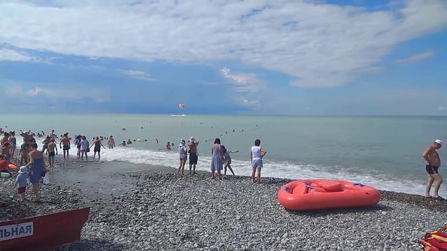 Пляж" Морская звезда" после шторма. смотреть онлайн