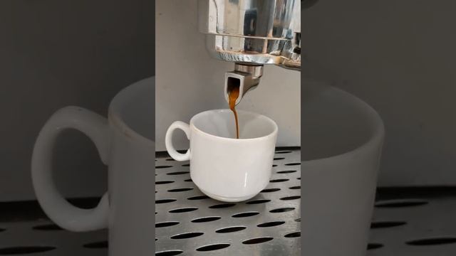 Кофеварка Grimac Grace Baby смотреть онлайн