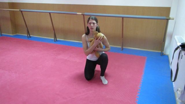 Как правильно поднимать тяжести или малыша смотреть онлайн