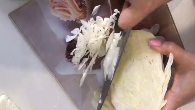 Язык проглотить можно, вкуснейшая маринованая капустка. смотреть онлайн