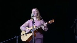 А хочешь я выучусь шить  автор В Долина