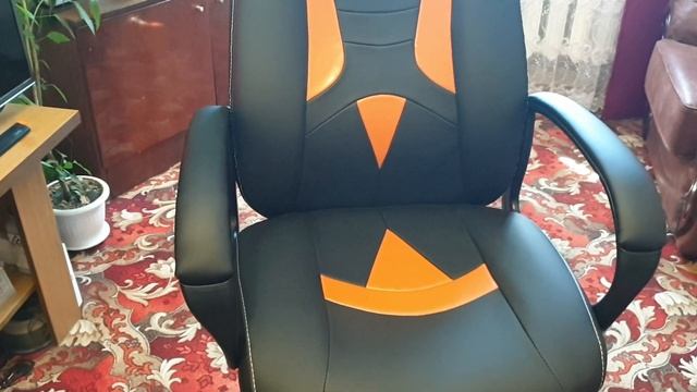 Кресло игровое Бюрократ Zombie Viking-8N Обзор смотреть онлайн