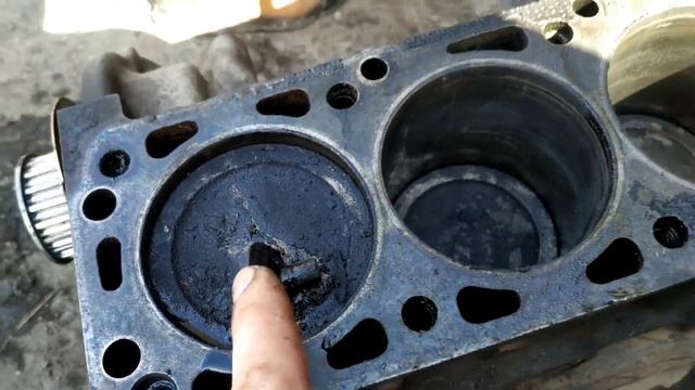 Вот это приехали! Обрыв клапана и расколотый поршень Опель Вектра А. смотреть онлайн