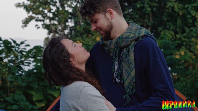 СПАСИБО ,МИЛАЯ - слова музыка исполняет Евгений Левви смотреть онлайн