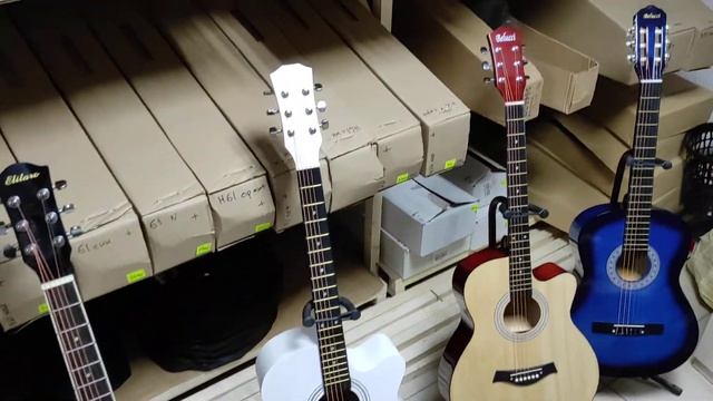 как выбрать гитару где какую лучше купить акустическую или классическую в чем разница металл нейлон смотреть онлайн