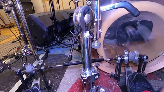 ХОББИ ОПТИМИСТА | ЗАНИМАЮСЬ МУЗЫКОЙ ОДИН | ИГРА НА БАРАБАНЕ ОТЛИЧНЫЙ ФИТНЕС И СНЯТИЕ СТРЕССА | смотреть онлайн