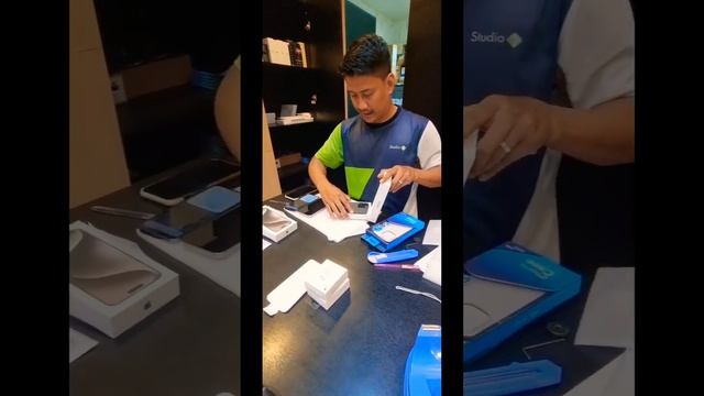 IPhone 15 Pro Max Цена на Пхукете!?????? #trevel #trip #vika_alexander#пхукет#паттайя#тайланд#iPhon смотреть онлайн