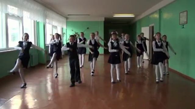 Музыкальная открытка ко Дню учителя 2015 - Школа №3 смотреть онлайн