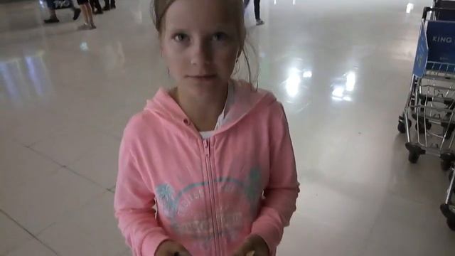 Остров Бали/ До свидания/ Аэропорт Бали и Бангкока 14 выпуск смотреть онлайн