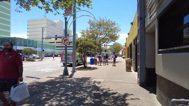 FULL Walk in Virginia Beach Atlantic Avenue | Major Hotel Area | What to see? смотреть онлайн