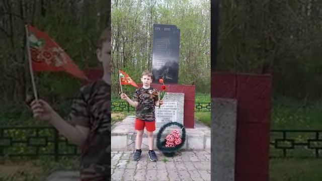 Михаил Исаковский. Куда б ни шел, ни ехал ты...Читает Амелькин Егор смотреть онлайн