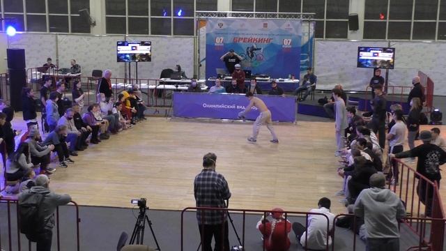 ЧЕМПИОНАТ И ПЕРВЕНСТВО ПО БРЕЙКИНГУ В ДОЛГОПРУДНОМ!!!,17 смотреть онлайн
