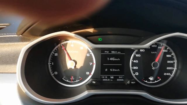 Geely Atlas ход на 150 км.ч. смотреть онлайн