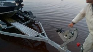Подъем лодки с воды