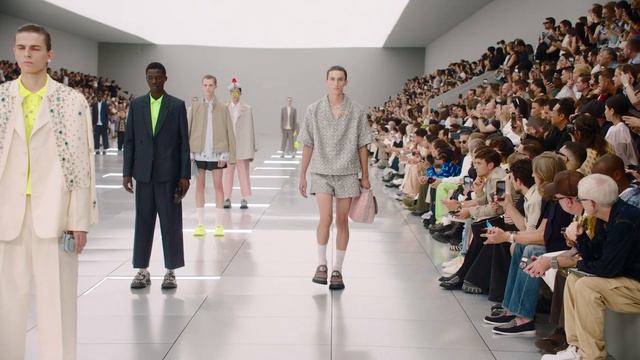 The Dior Men’s Summer 2024 Show смотреть онлайн