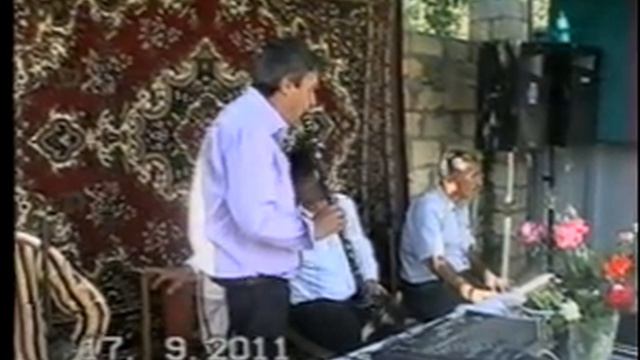 Тарзан кларнет. Кусарский р-н, село Ширвановка. 17.09.2011 смотреть онлайн