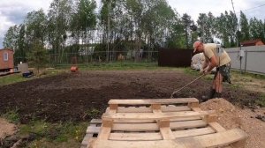 Как выровнять участок? Мотоблок с фрезами. На конец убрали глину.