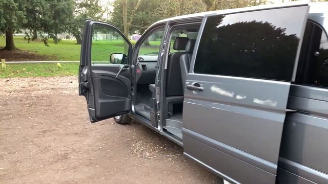 Mercedes-Benz Vito 2.1 113CDI BlueEFFICIENCY Traveliner Compact Bus 5dr (EU5, 9 Seats) смотреть онлайн