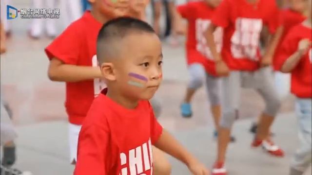 Little Apple（小苹果）－大妈烟台斗舞版