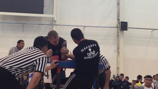 Чемпионт Казахстана По Армрестлингу Категория 70 Кг. 2017 г. смотреть онлайн