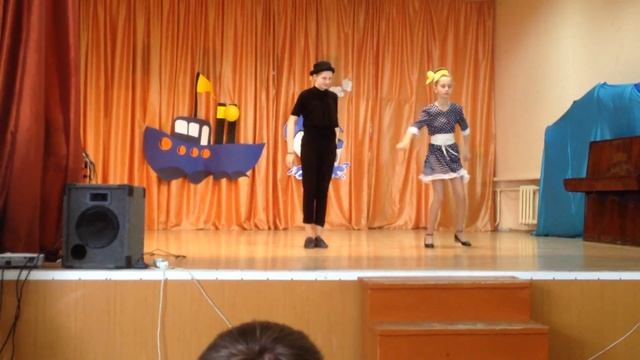 Танец под песню Буги-Вуги. Стиляги смотреть онлайн