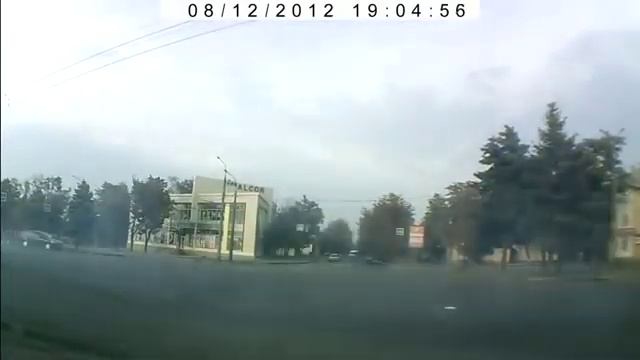 NEW shocking fast car accident in Russia!Chevrolet Nubira crash!Daewoo Nexia crash смотреть онлайн