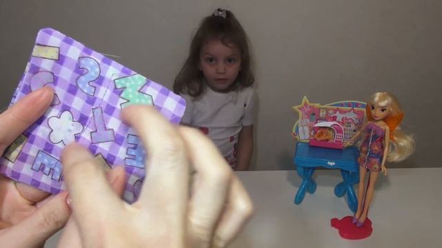 ❒ ДЕТСКАЯ ШВЕЙНАЯ МАШИНКА Открываем и шьём Нам помогает фея Винкс Стелла Sewing machine for kids смотреть онлайн