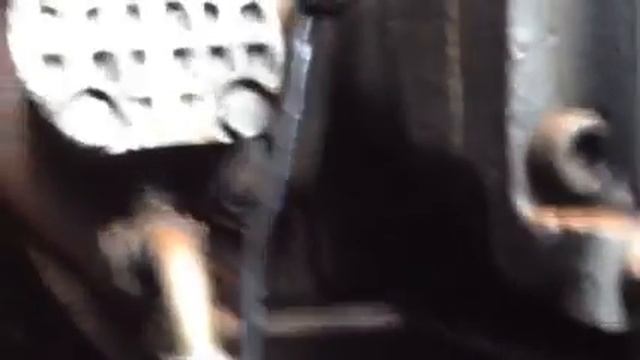 HItachi EX200-3 pump video 2 смотреть онлайн