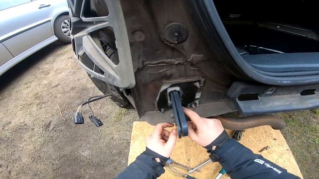 Montaż haka Renault Scenic 3 nie daj zarobić mechanikowi. смотреть онлайн