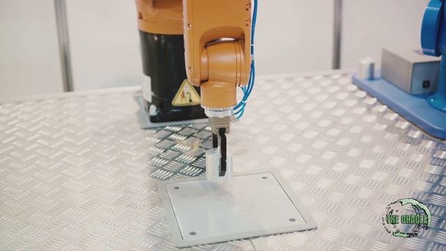 How Amazon's Robotic Revolution Will Change the Future смотреть онлайн