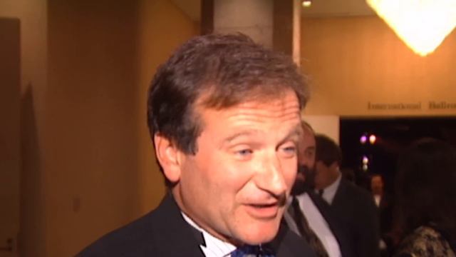 Robin Williams: Laugh Until You Cry | BIOGRAPHY | Comedy, Interviews