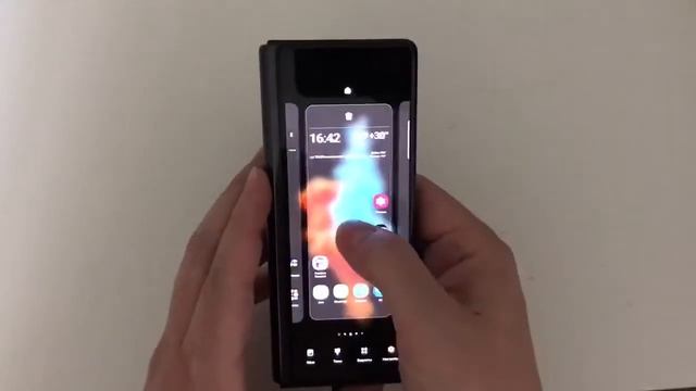 SOLVED! Samsung Z Fold 2 icons blink\refresh when returning to main menu. Задержка появления иконок смотреть онлайн