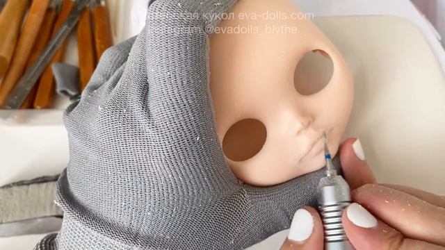 Блайз кастом. Пилю ротик кукле Блайз. Карвинг ротика Блайз