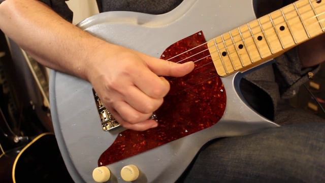 Rona By Waterslide Guitars Telebacker Pelham Blue w/Lollar lap Steel Coodercaster Pickup смотреть онлайн
