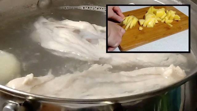 Суп с домашней лапшой на курином бульоне. смотреть онлайн