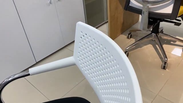 Кресло для посетителей Самба wite CF смотреть онлайн
