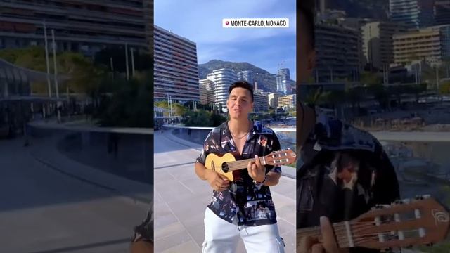 Спел «СОЛНЦЕ МОНАКО» в МОНАКО на гитаре.mp4 смотреть онлайн