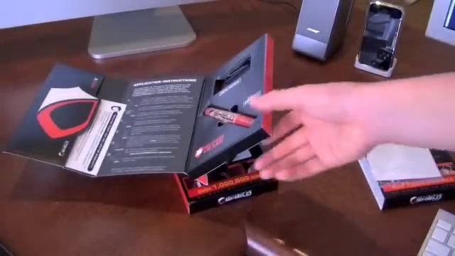 iPhone 3G and HTC Touch Diamond Invisible shield Unboxing смотреть онлайн