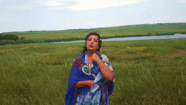 Там среди русских полей - Людмила Лиманская Лебедева (песня из репертуара Михаила Евдокимова) смотреть онлайн