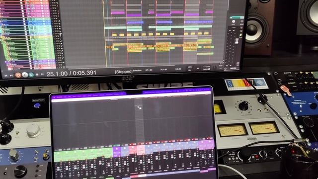 Звукорежиссер перешел на MACBOOK PRO 16 M1pro для своих черных дел и как оно?