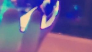 Забудь его забудь исполняет Андрей и Инга