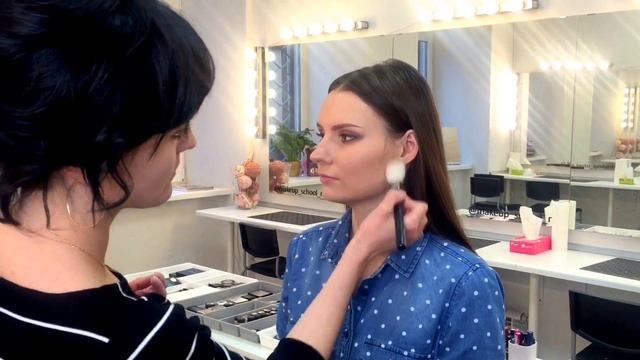 Вечерний макияж для карих глаз | make-up-school.ru смотреть онлайн