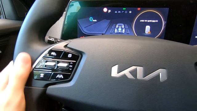 2022 Kia EV6 GT Line Exterior & Interior | Walkaround смотреть онлайн