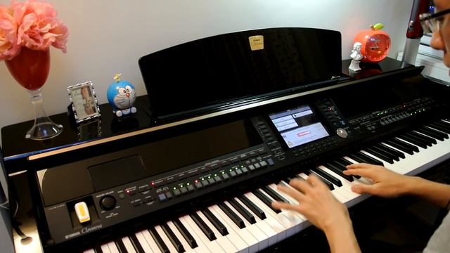 Yiruma (이루마) (Henry x Yiruma Collaboration) - River Flows in You смотреть онлайн