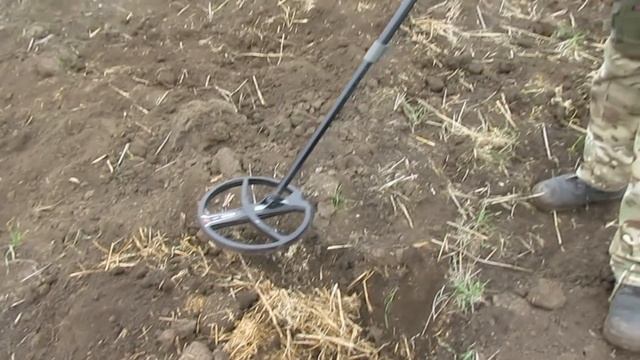 Продолжаем КОПАТЬ КЛАД!!! День третий. Кладоискатели -Украина! Коп монет 2020. смотреть онлайн