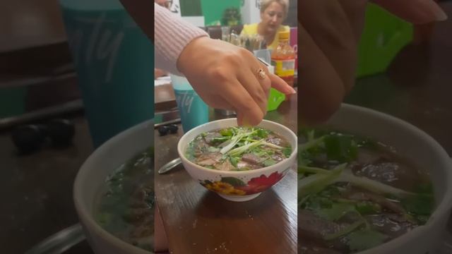 Фо бо херня, не пробуйте??? Вьетнамская кухня на любителя