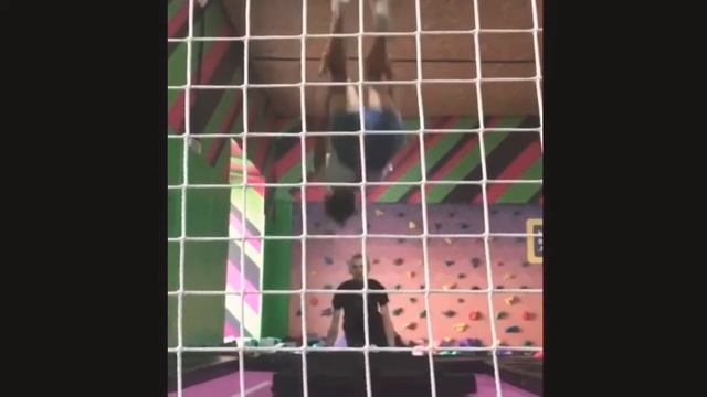 О том как я занимаюсь спортом#спорт????♀️ смотреть онлайн