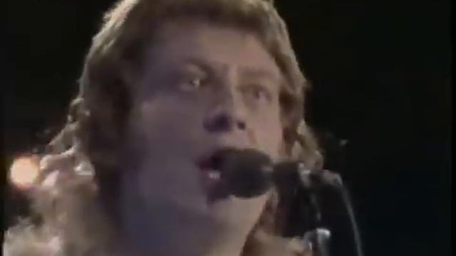 SLADE - 77' My Baby Left Me - That's Alright.avi смотреть онлайн