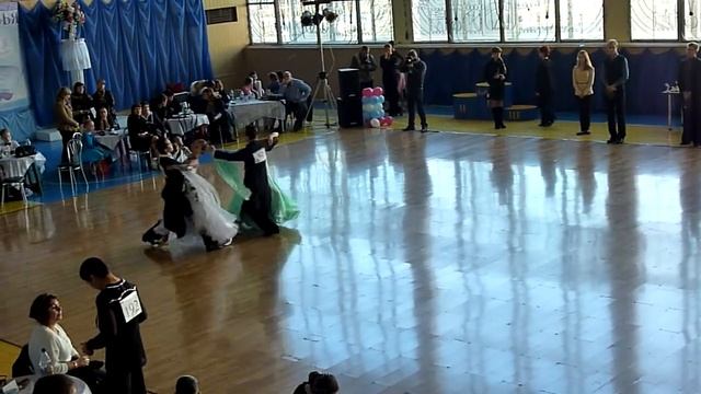 Жемчужина Приазовья 2012 Юниоры 1 Вальс смотреть онлайн